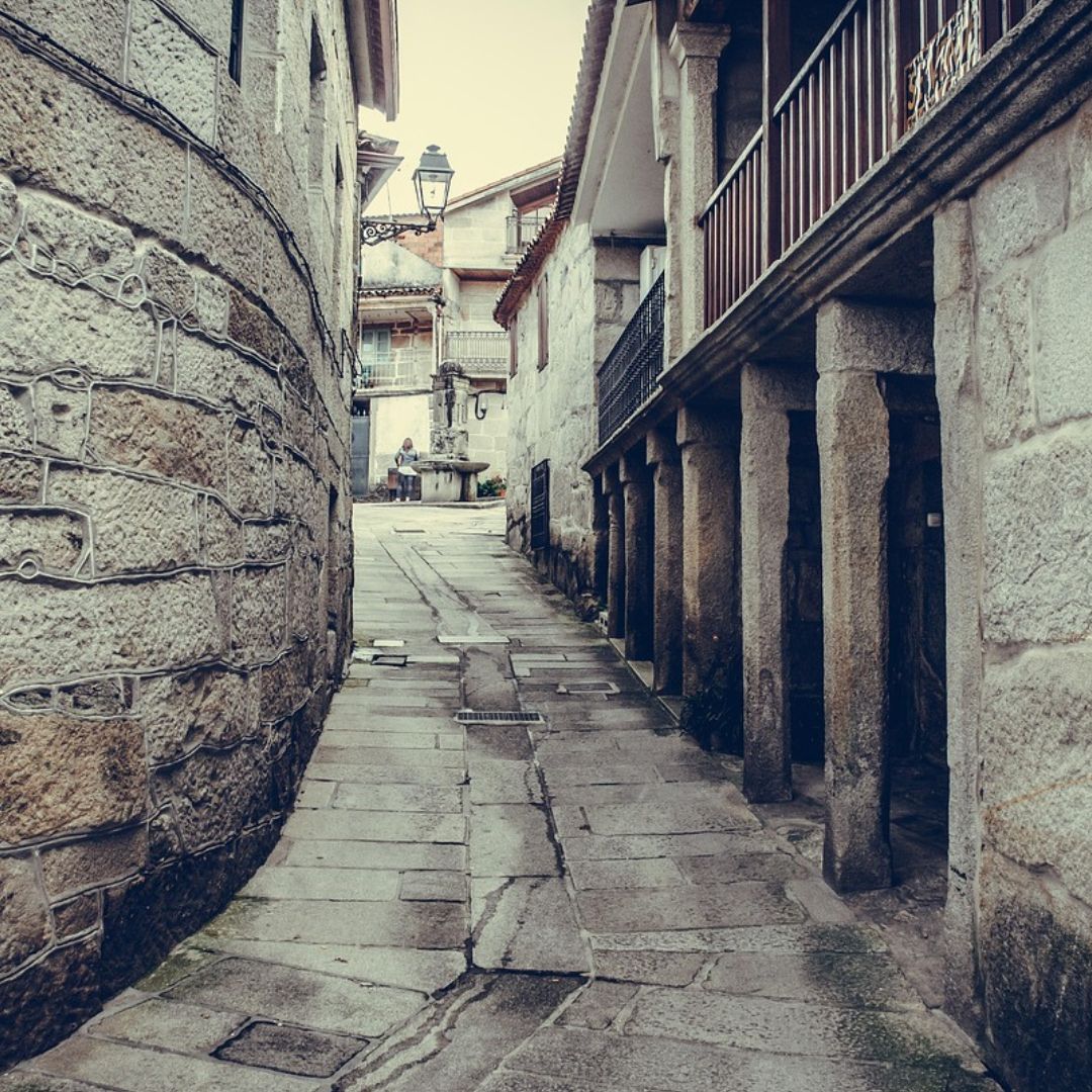 Excursión Rías Baixas desde Santiago de Compostela pueblo de Combarro
